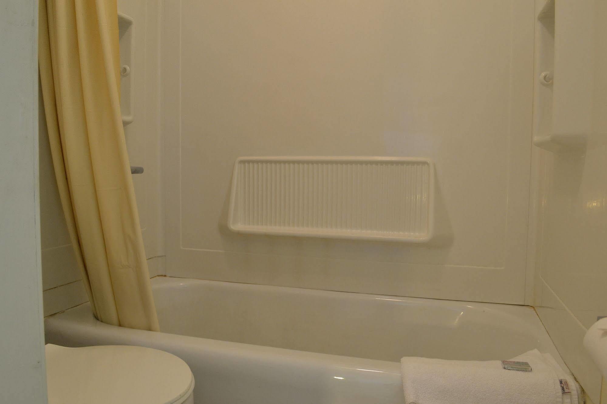 Budget Inn Christiansburg Extérieur photo
