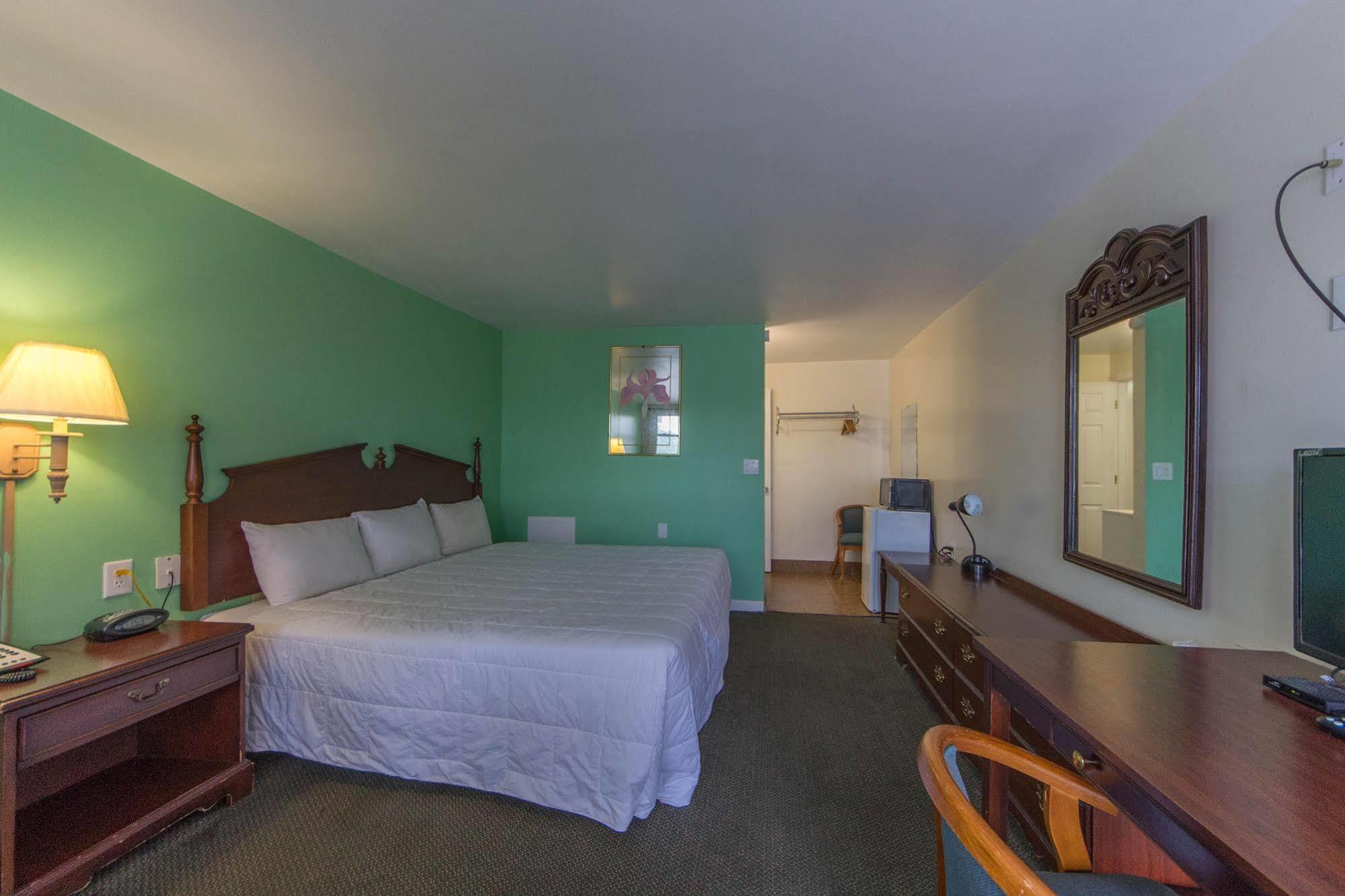 Budget Inn Christiansburg Extérieur photo